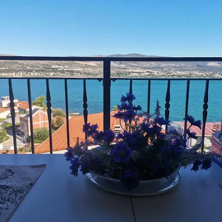 Apartment Blue View