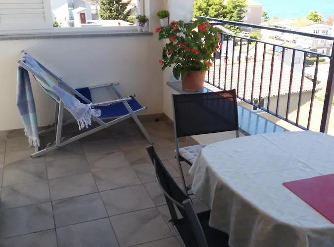 Blue View דירה טרוגיר